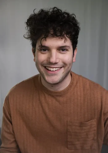 爱迪森·阿尔凯德