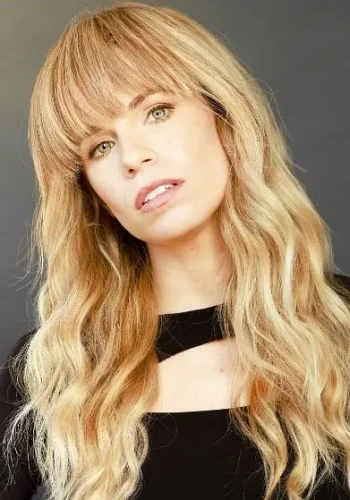 吉娜·亚历山德拉