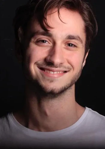 乌尔维·卡西亚卢