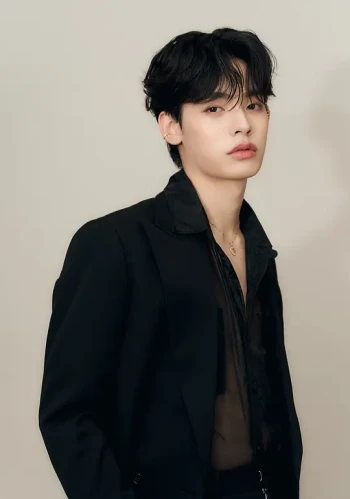 苏帕甘·吉拉崇提顾