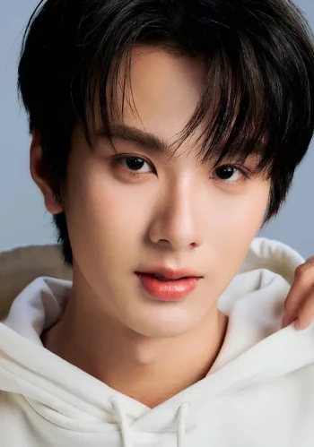 沃拉蓬·瓦罗尔