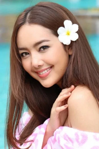 茶诺素妲·兰莎纳维斯