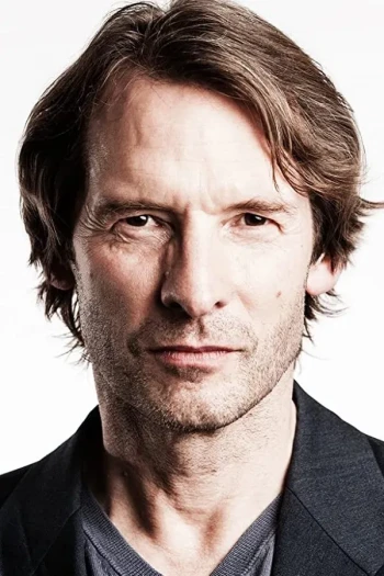 阿德里安·霍夫