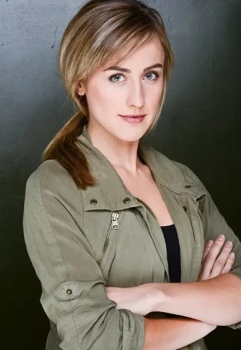 格温·菲利普斯