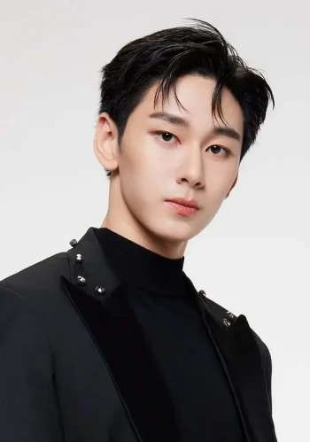 塔纳康·德查威察