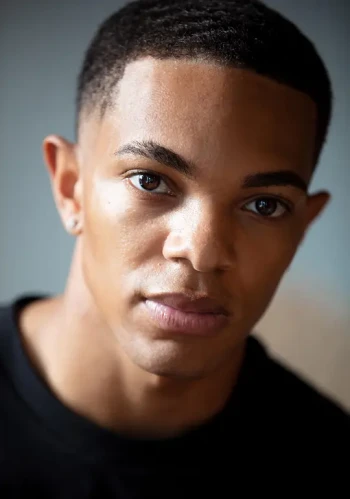 泽维尔·米尔斯