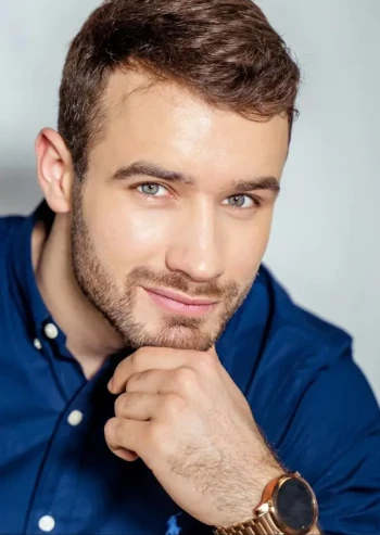 马克西姆·斯拉文斯基