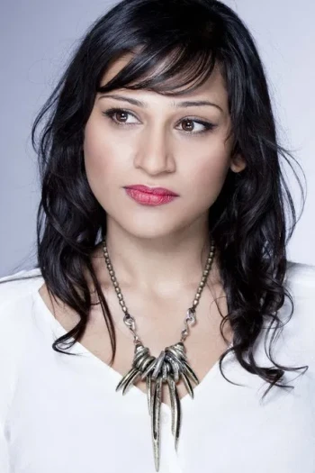 雪特娜·潘迪亚