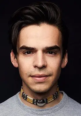 亨特·卡迪纳尔