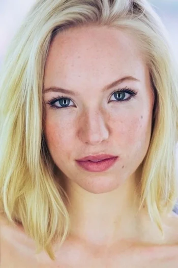 戴博斯·霍华德