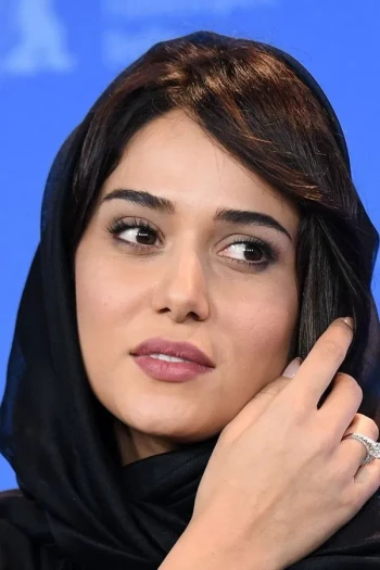 佩瑞娜兹·伊查蒂尔