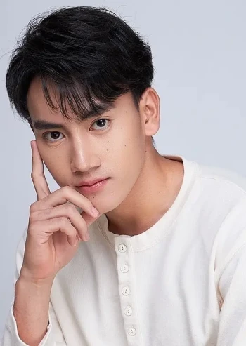 潘戈·玭闰瓦缇