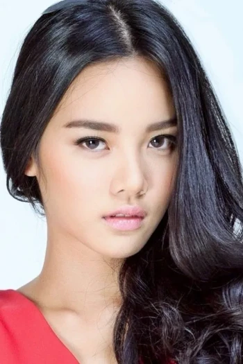 妮查丽·忖勒扎查