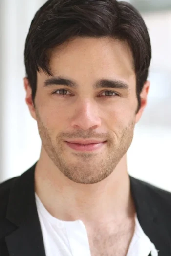 瑞安-詹姆斯·畑中