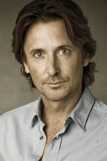 蒂莫西·贝尔米