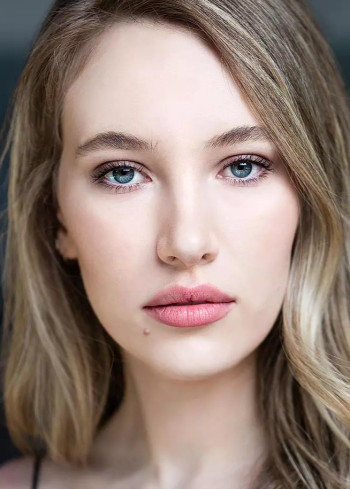 丹尼卡·弗雷德里克