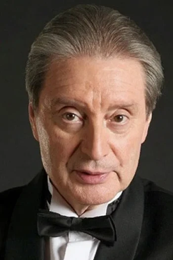 韦尼亚明·斯梅霍夫