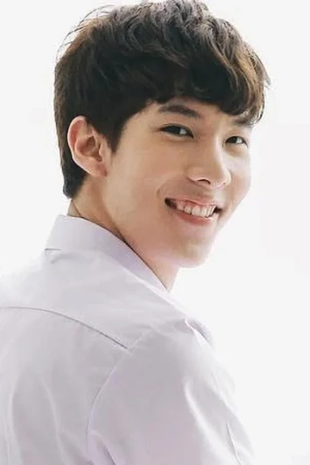 格威帕·塔纳尤南邢