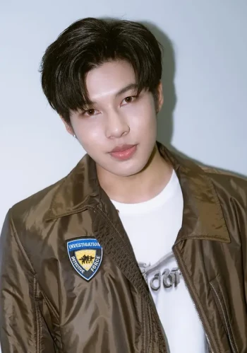 鹏沙功·苏奇昂