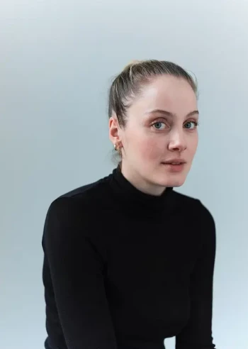 英格丽德·吉耶弗