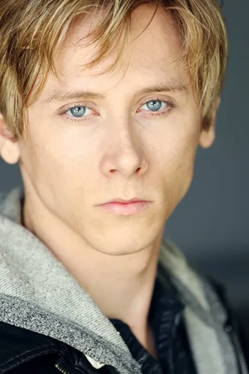 亚当·泰勒·戈顿