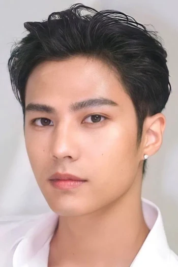 提顶·玛哈由踏纳