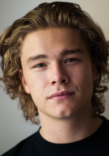 乔纳斯·霍夫·奥夫特布洛