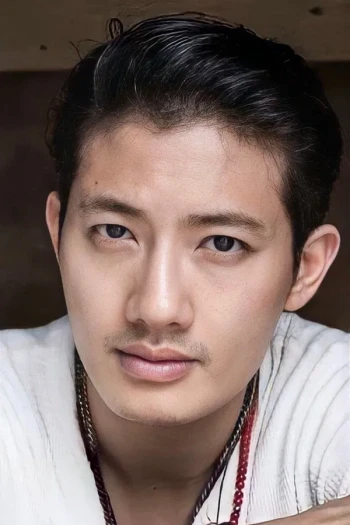 亚瑞克·阿莫苏帕西瑞