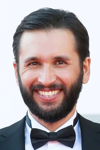 奥尔汗·依斯干达里