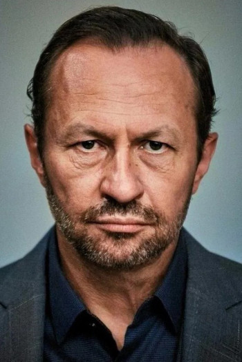 安德烈·卡诺普卡