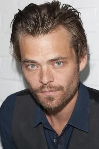 克里斯托弗·巴库斯