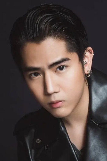 尼克.坤纳提帕.平帕拉达布