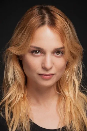 妮丽帕莱.莎音卡亚