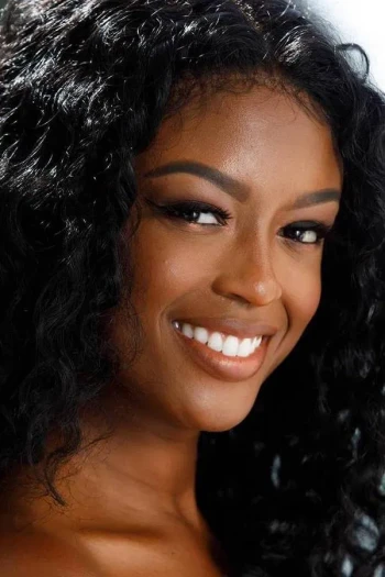 贾维西亚·莱斯利