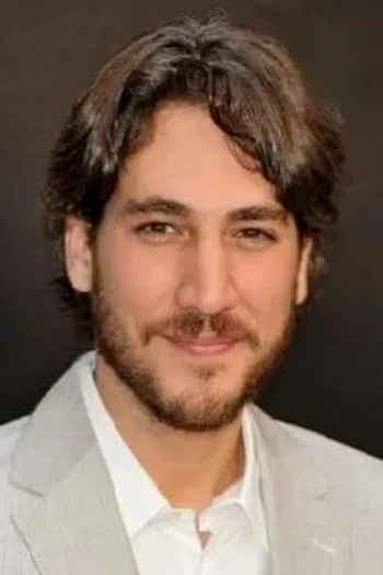 阿尔维托·阿曼