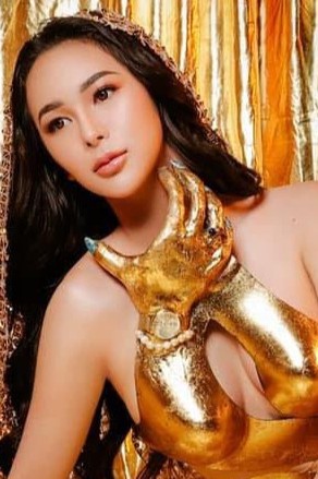 朱莉娅·维多利亚