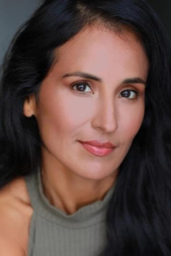 埃莱娜·埃斯特尔