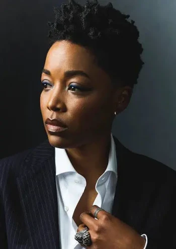 阿耶莎·哈里斯