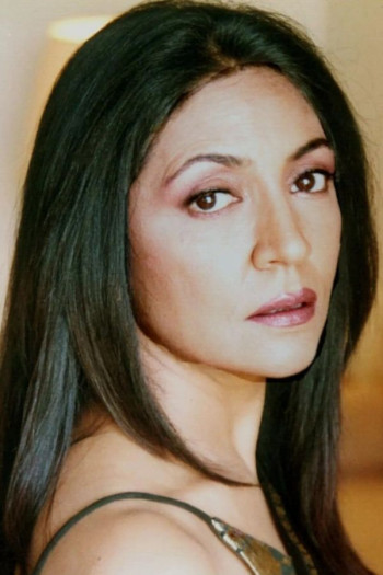 迪普提·纳瓦尔