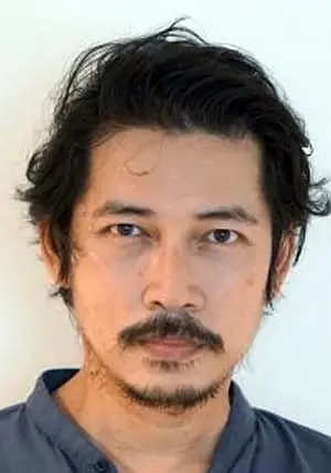 甘地·瓦苏维查基