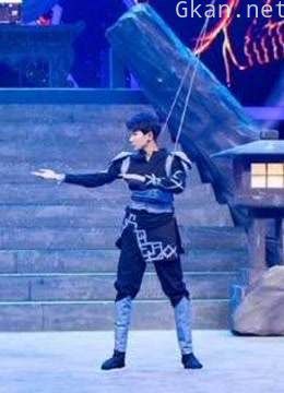 王牌对王牌:两支团队的精彩比拼