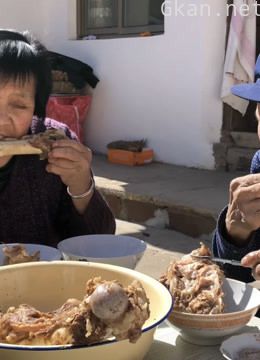 甘肃天水农村杀猪吃肉