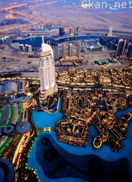 迪拜:奇迹还是镜中月