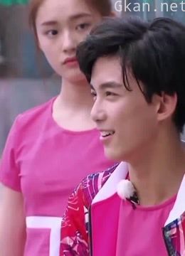 二十四小时看帅哥