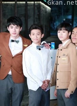 看《高能少年团》们玩游戏