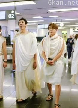 观看《花样男团》精彩集锦