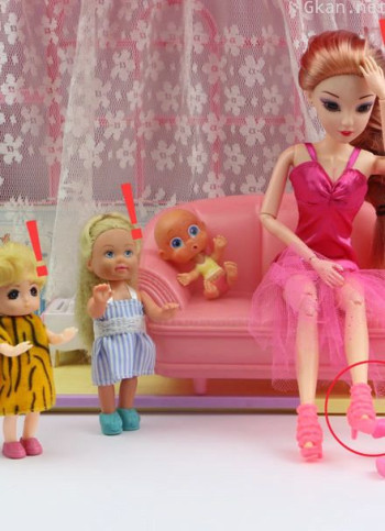 芭比娃娃一家的生活日常