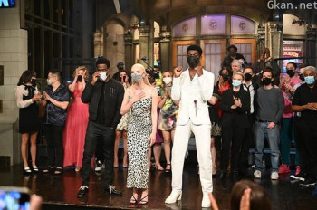 周六夜现场：安雅·泰勒-乔伊\/Lil Nas X