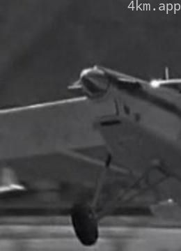 惊魂一刻-驾蒋纬国专机起义飞大陆