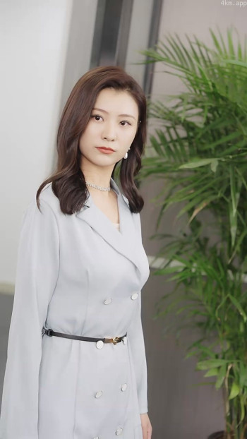 辞职后，前总裁对我余情未了